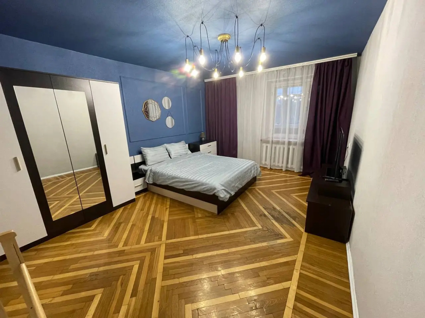 Квартира Толстой Демонстрации 38