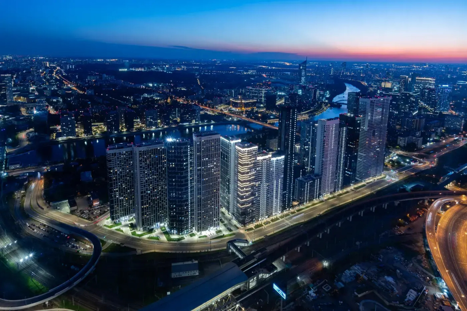 Апартаменты премиальные в Москва-Сити на уровне облаков"