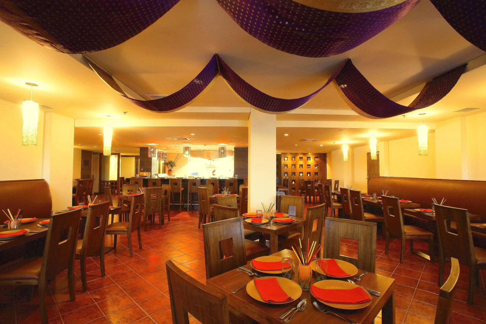 Отель Radisson Blu Dhaka Water Garden