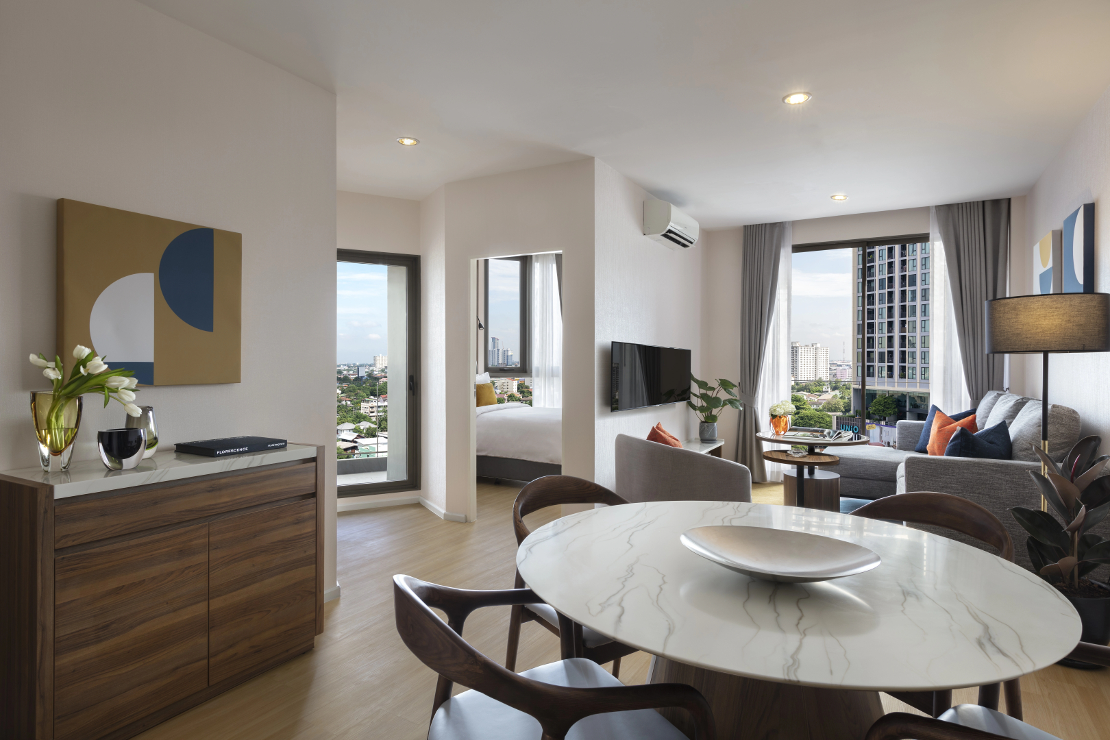 Отель Oakwood Suites Tiwanon Bangkok