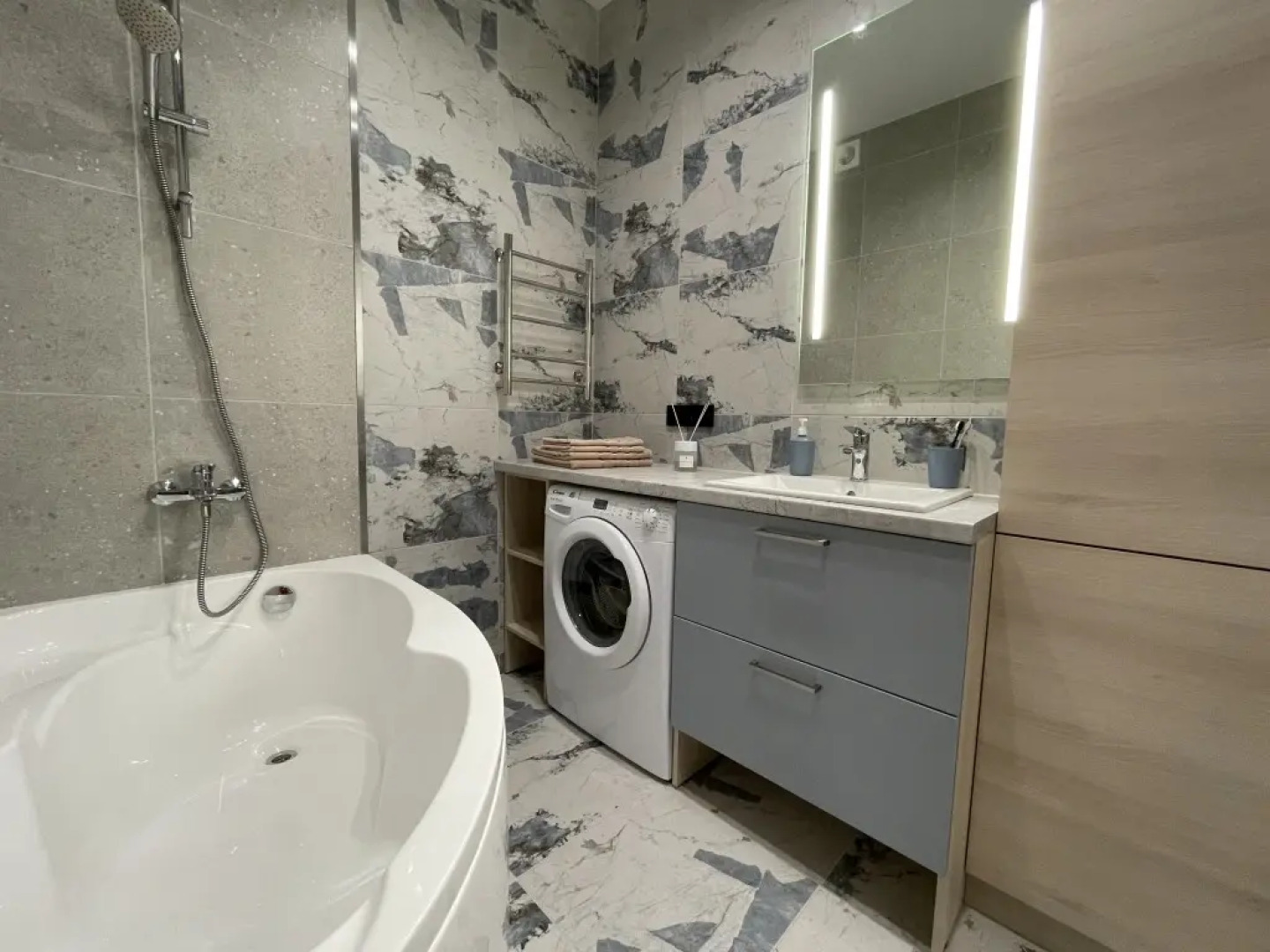 Квартира Стильная в центре Казани 1