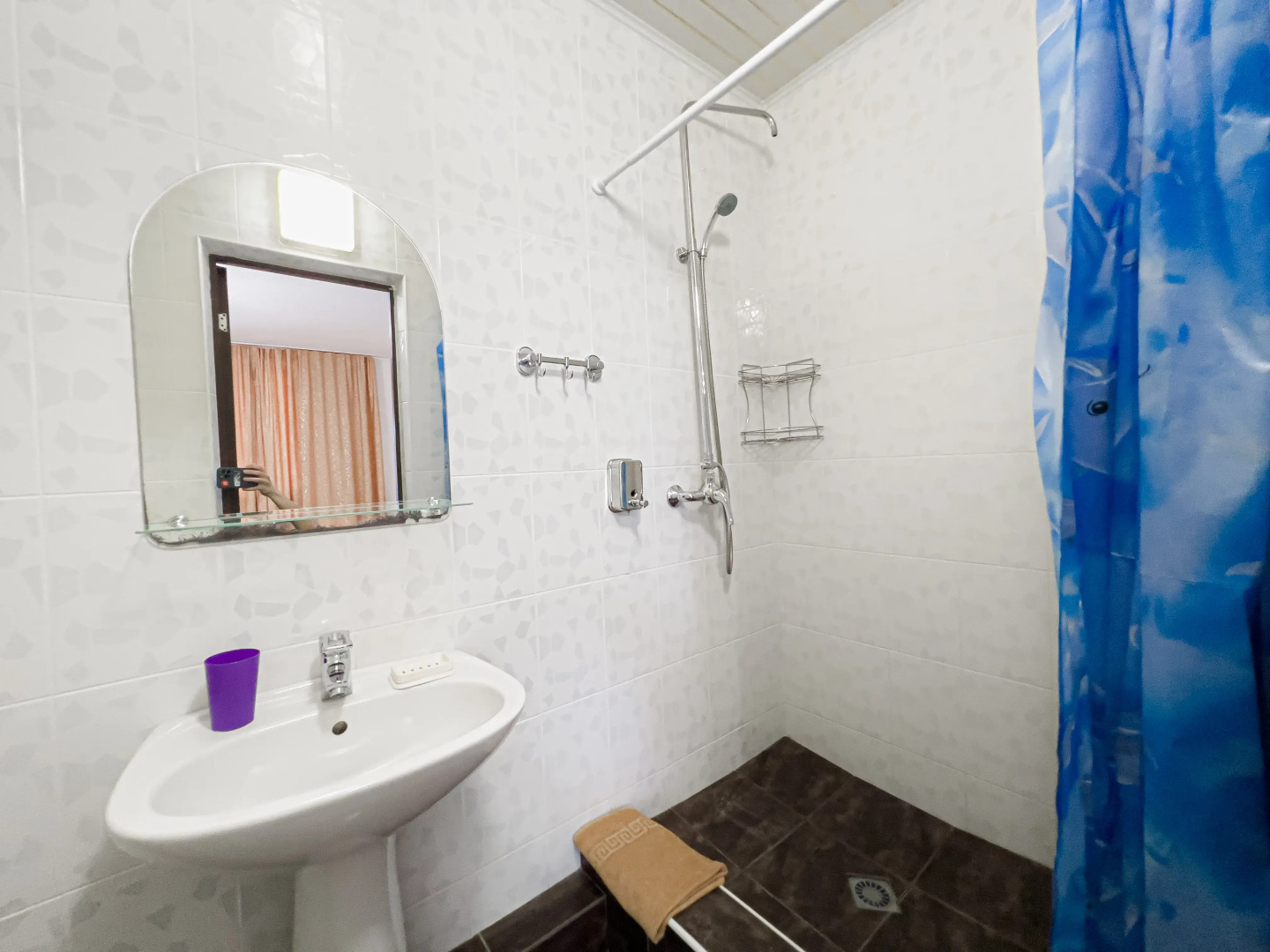 Гостевой дом Дельфин на Черноморской