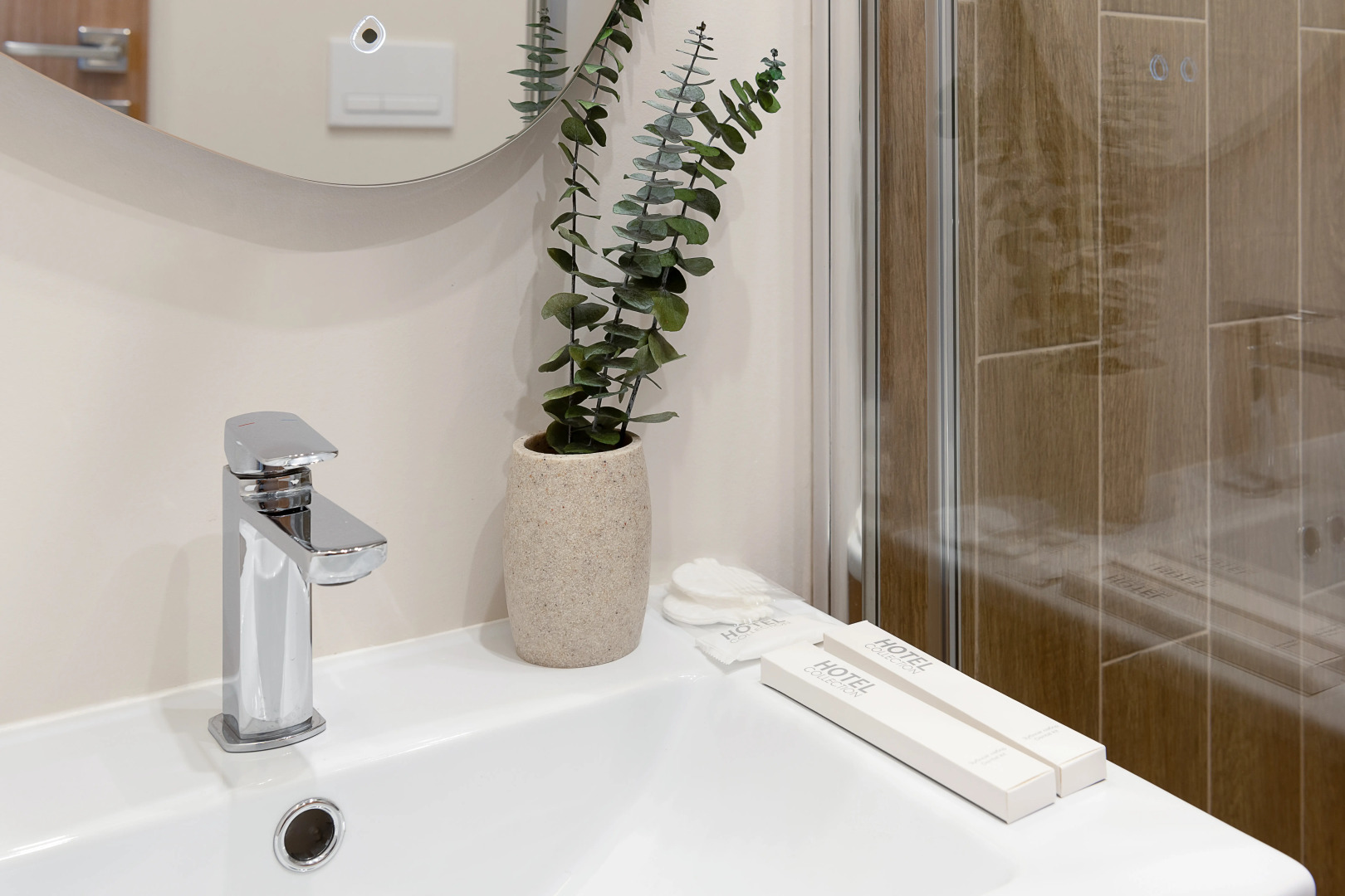 Отель Kinney Sea View