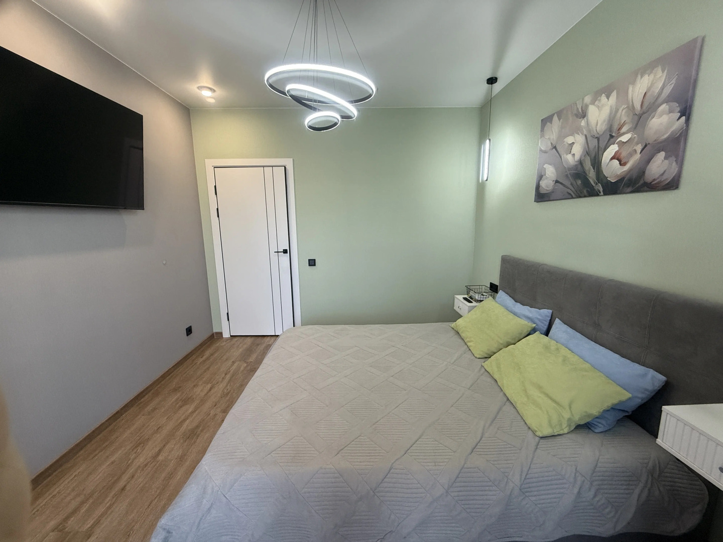 Апартаменты у аэропорта жк Авиатор Гусарская 2