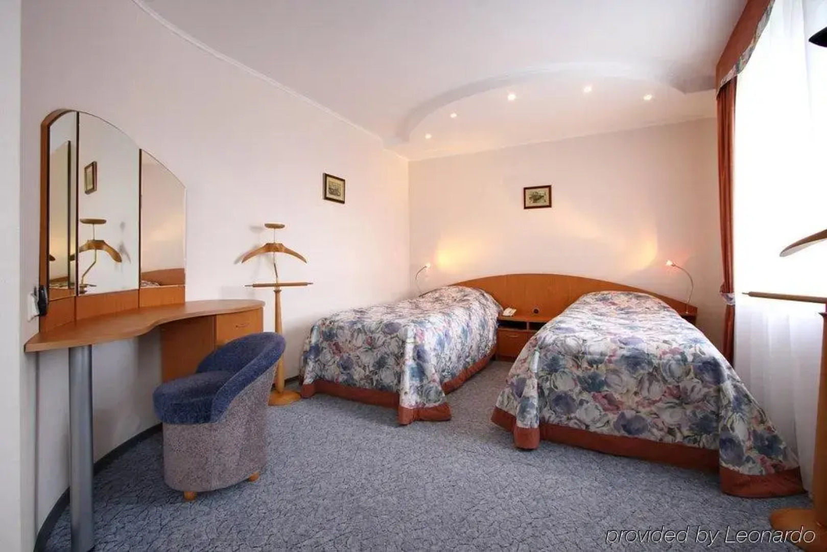 A-ОТЕЛЬ Лайнер Аэропорт Екатеринбург