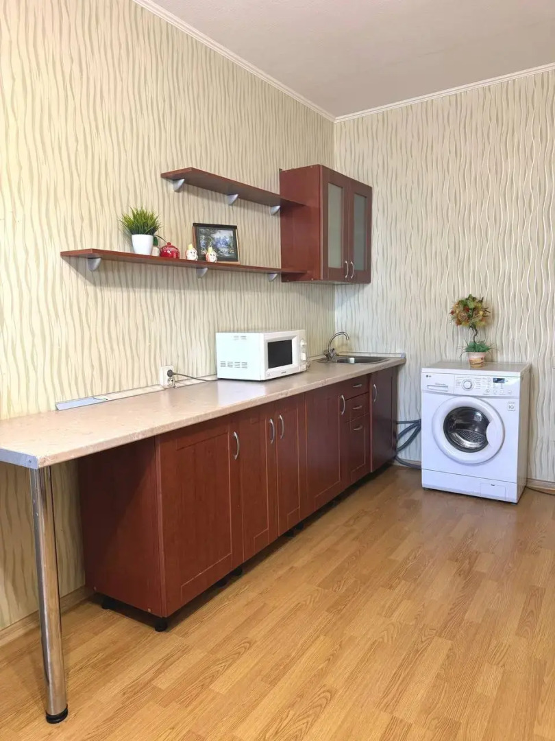 Апартаменты Двухкомнатные Володарского 17, 6 этаж