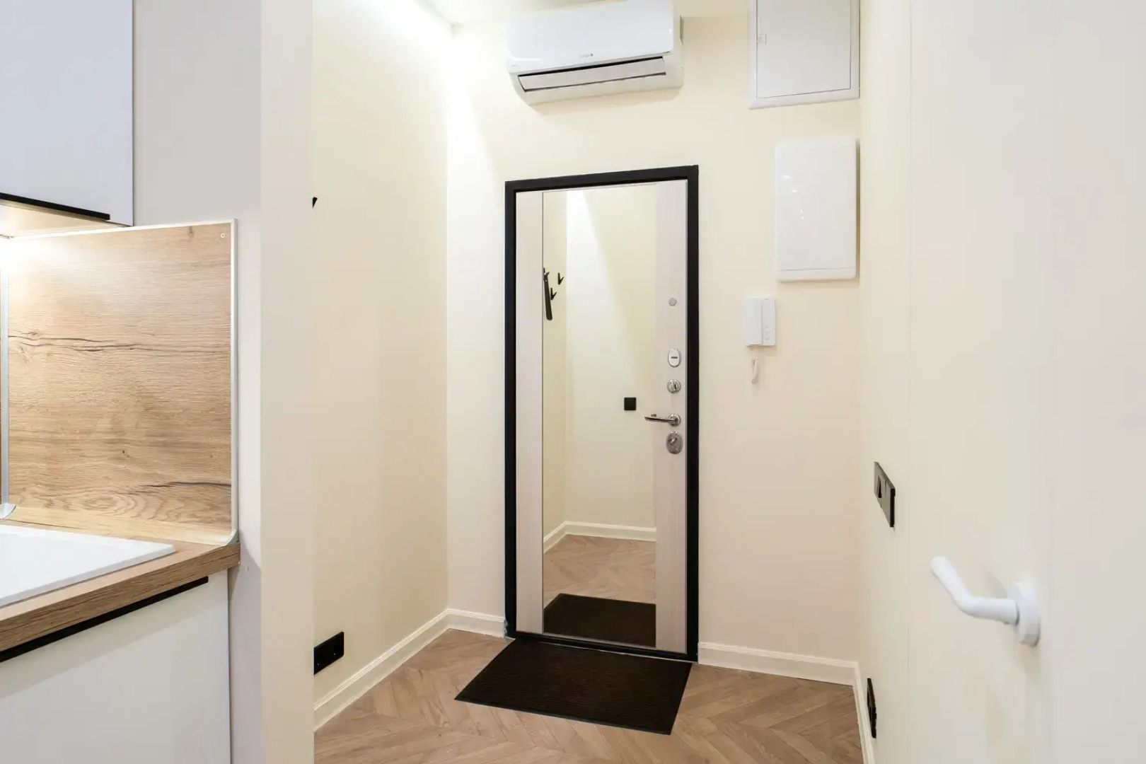 Апартаменты Lalapart Elegance 32 м элегантности в ЖК Лайнер