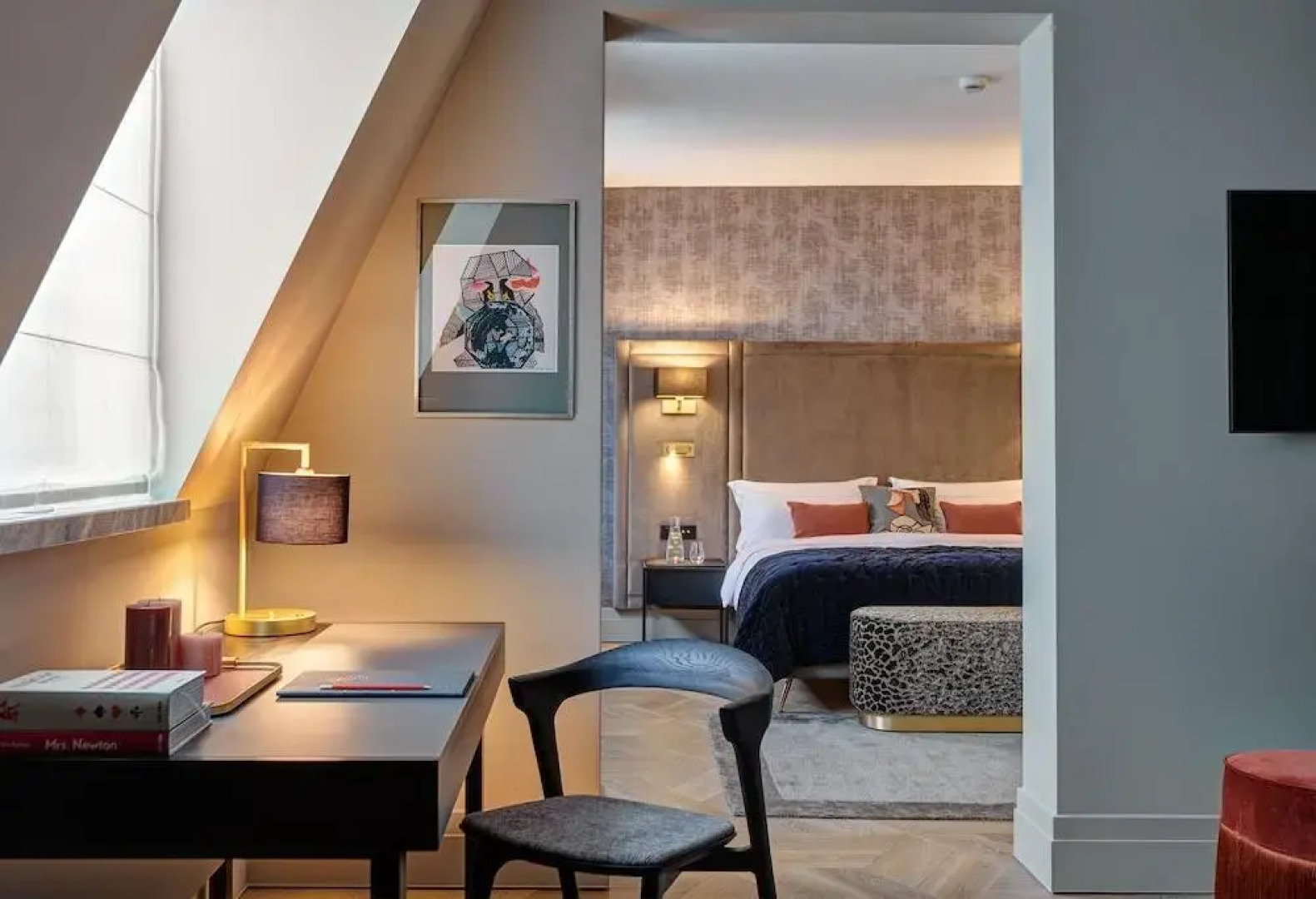 Отель H15 Luxury Palace