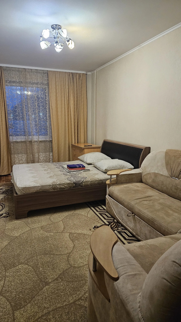 Квартира на Изыскателей 40А