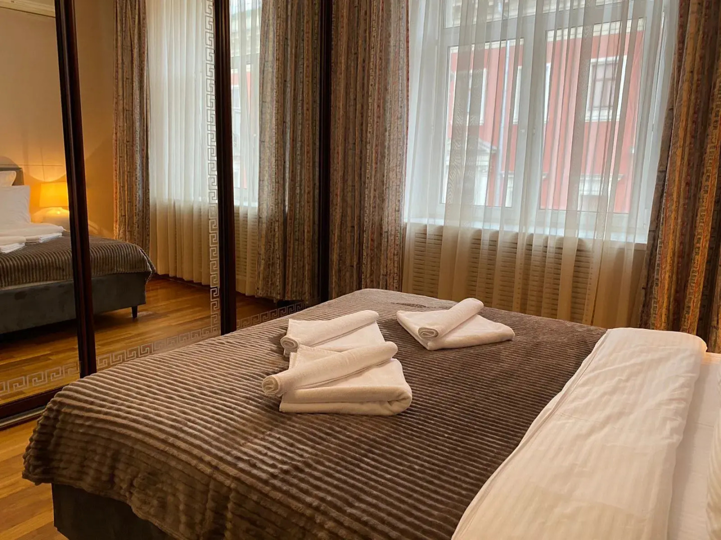 Апартаменты с видом на Мэрию и Тверскую площадь