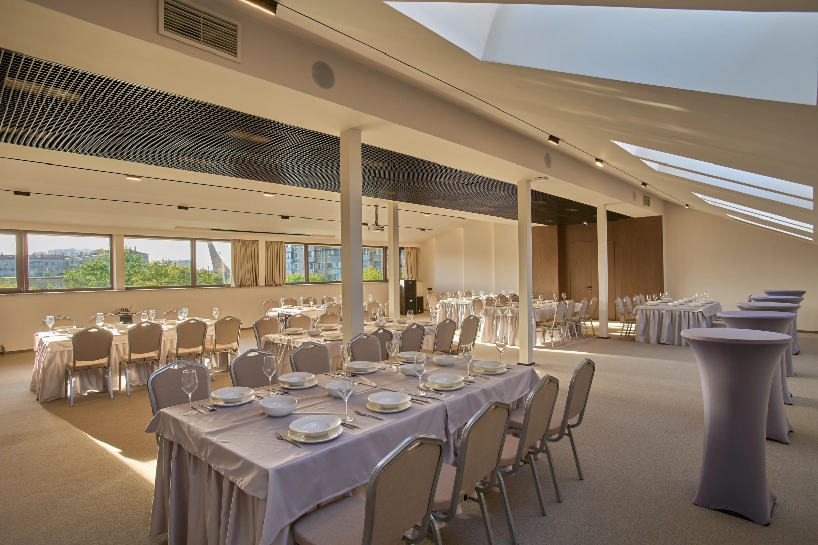 Отель Луна и лотос