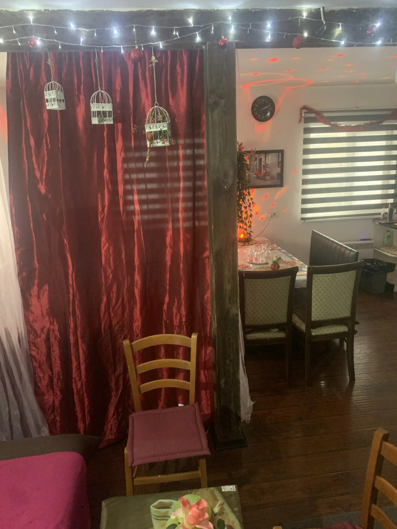 Частный дом Праздничный Коттедж в Центре Города