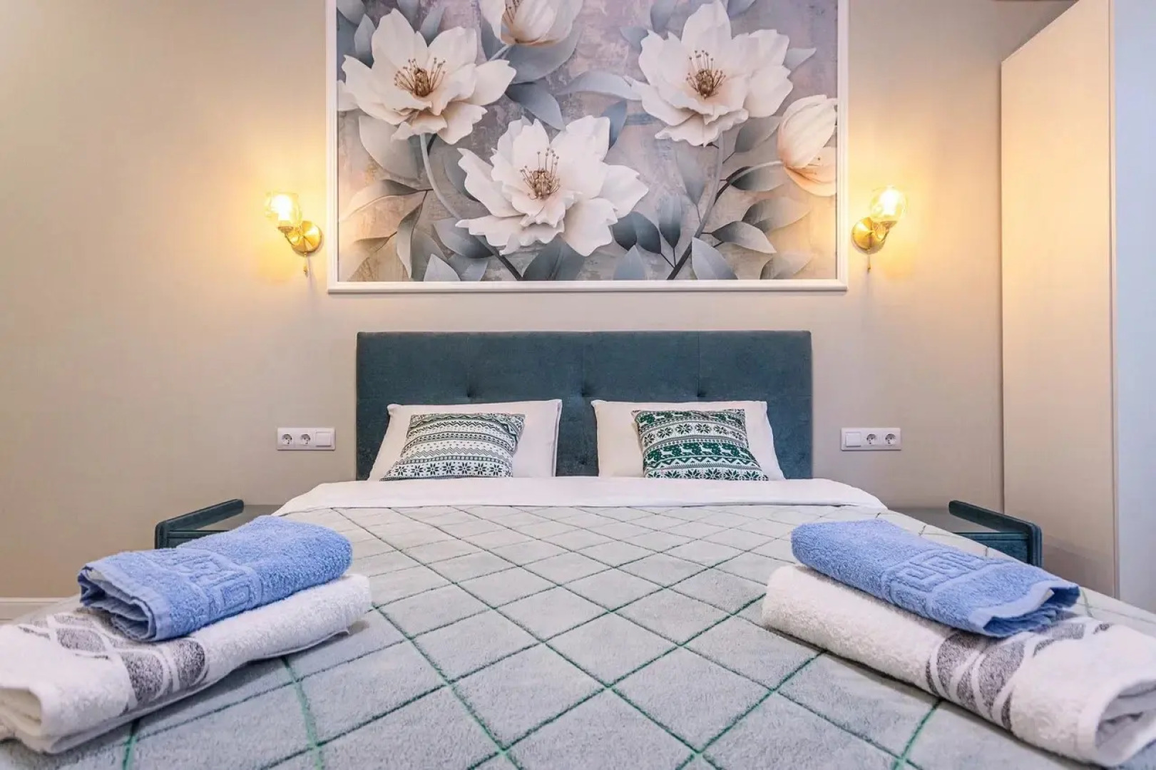 Апартаменты KM Tower Plaza