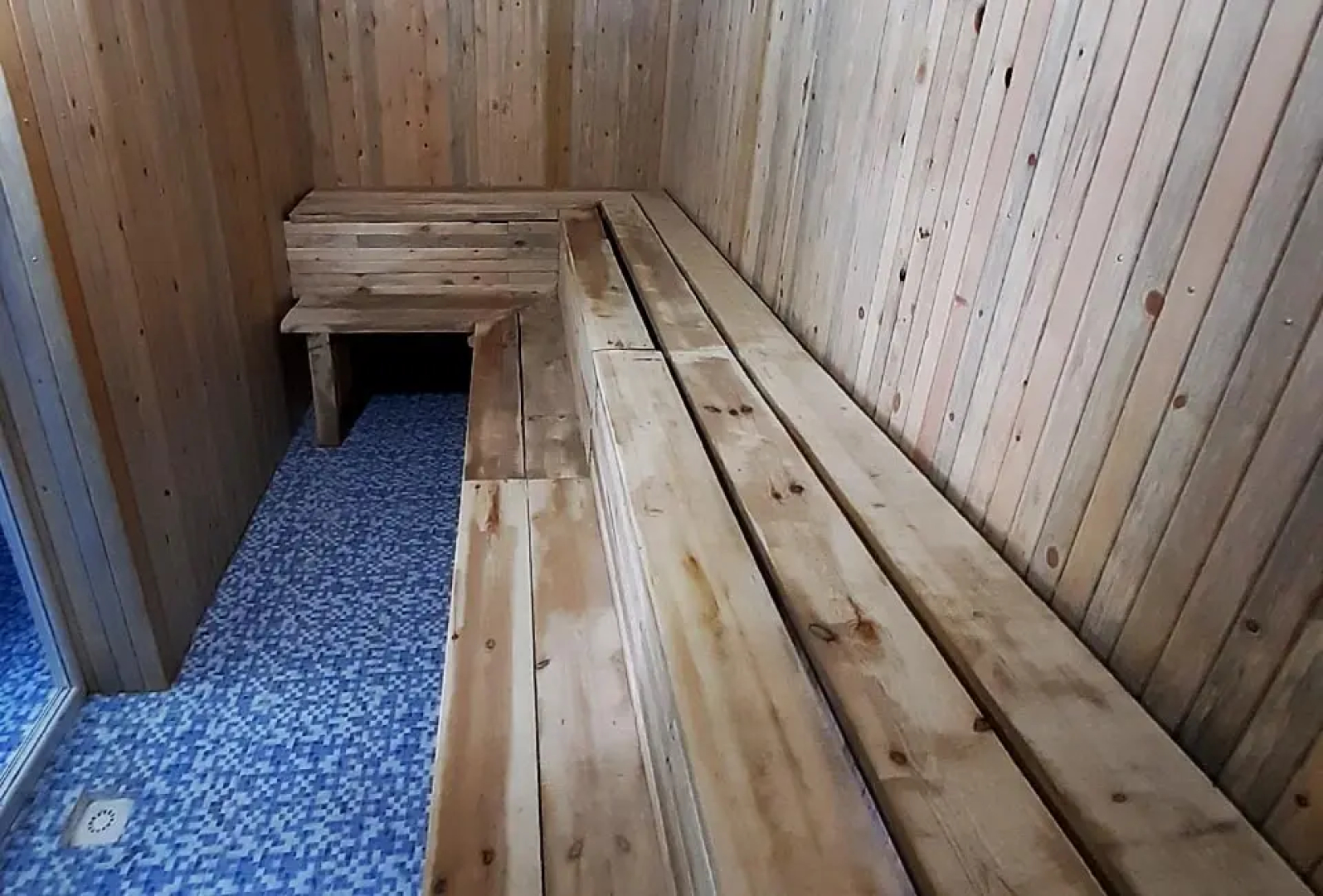 Отель Чар