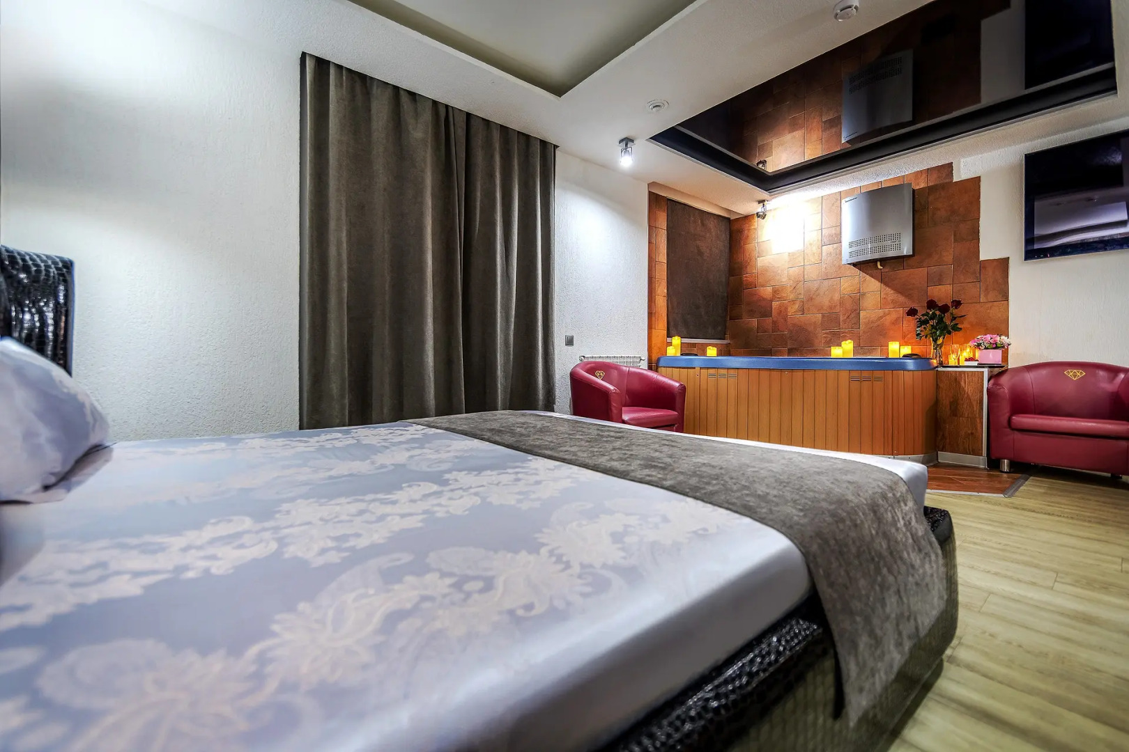 Отель Алекс в Купчино