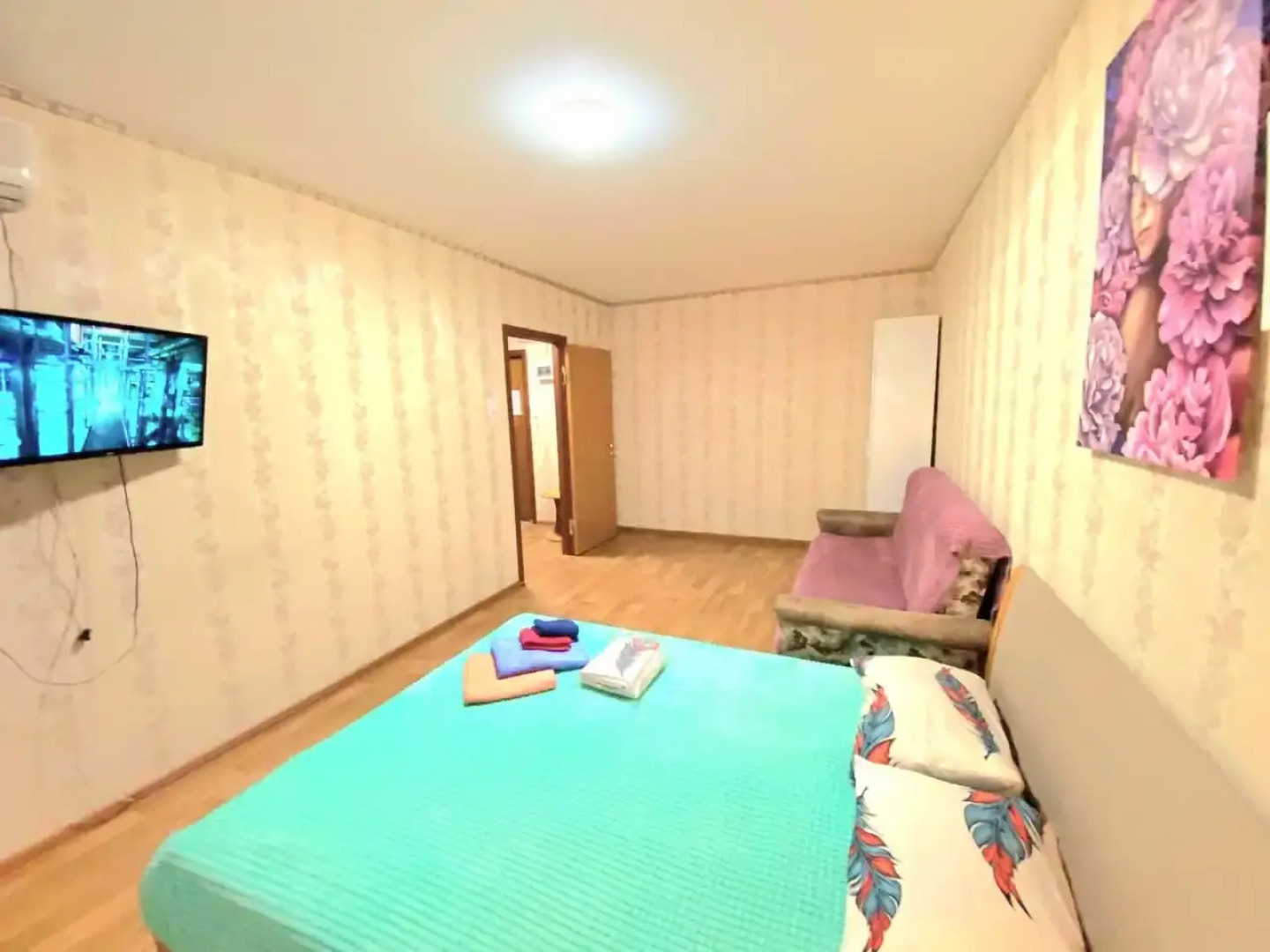 Апартаменты на Большой 10