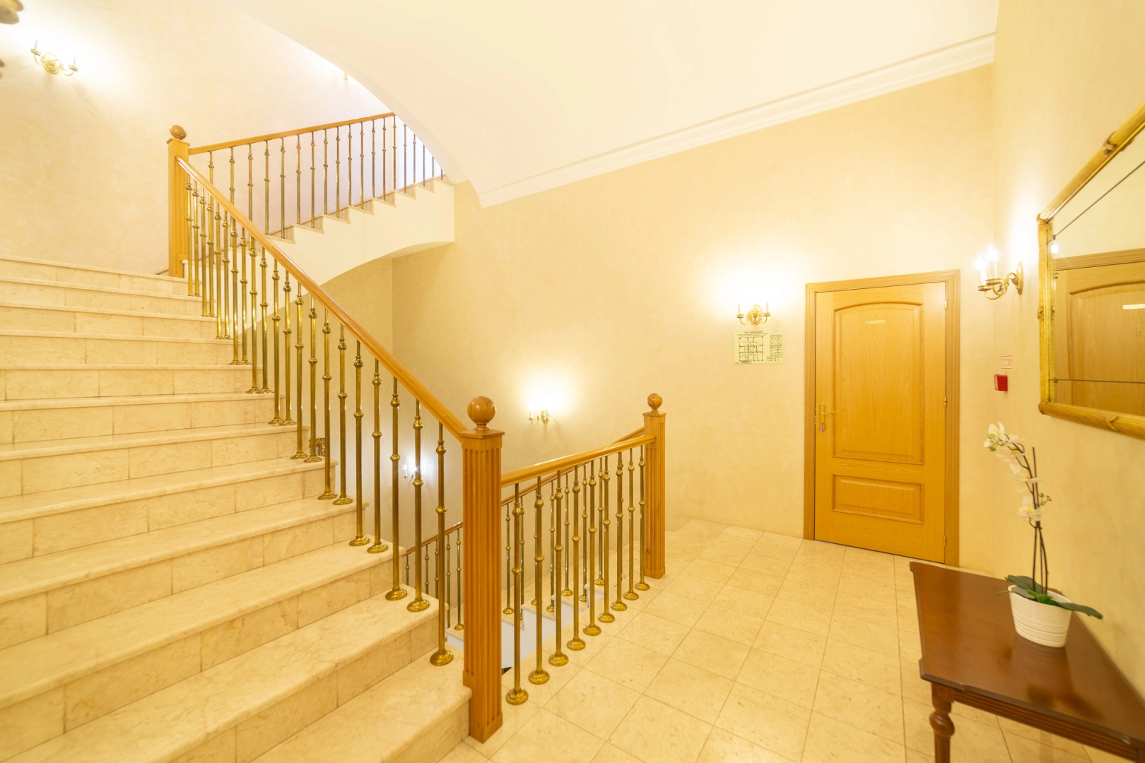 Бутик-Отель Аристократ