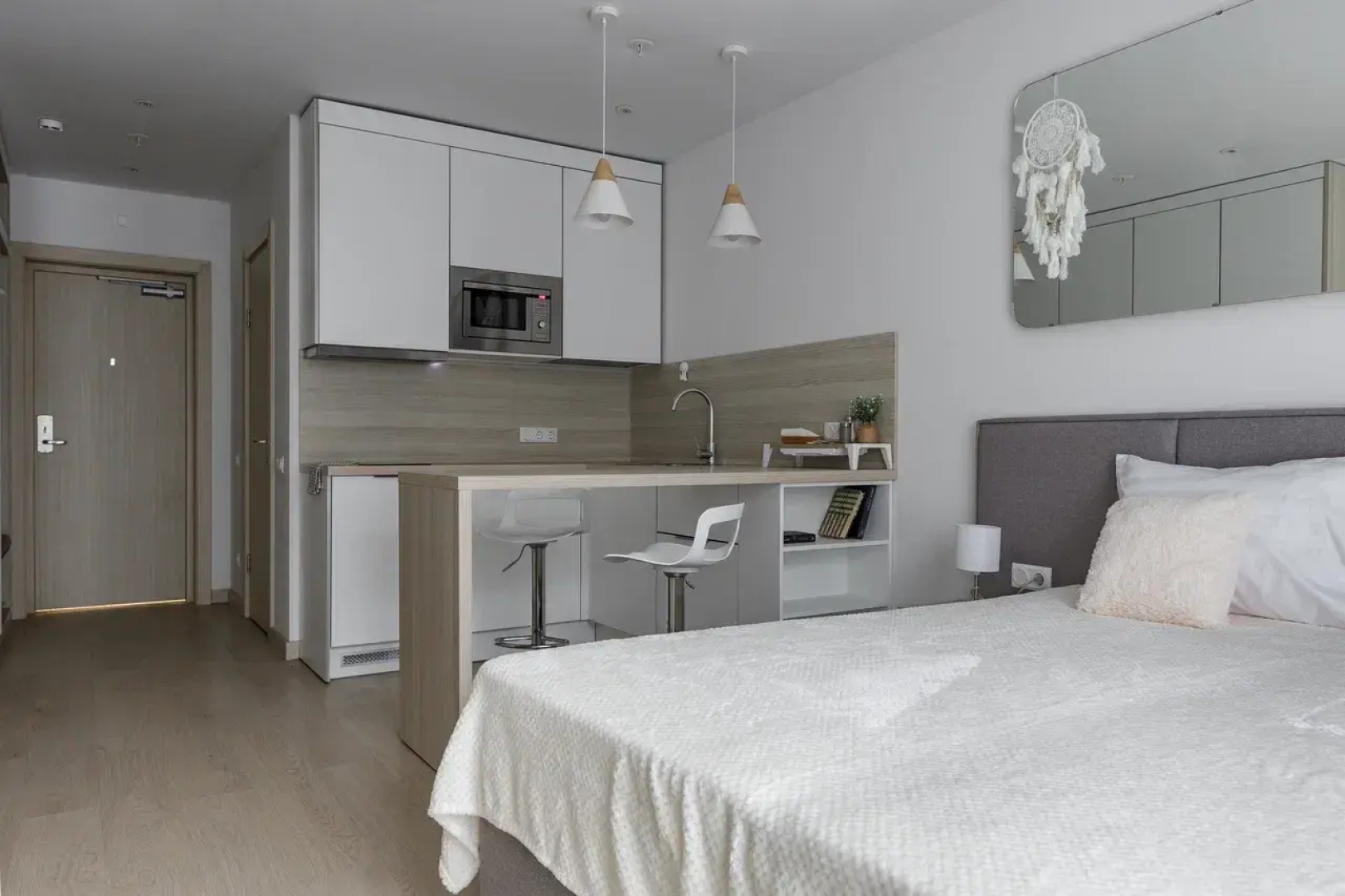 Апартаменты VivatApartSpb Шикарная студия КРЕМ Yes в историческом центре