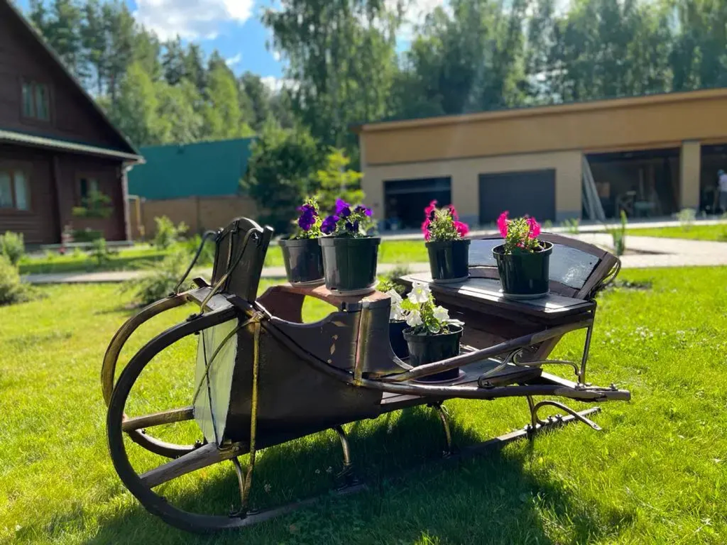 Частный дом Стильный на 20 человек с баней чаном караоке отдых для Большой Компании