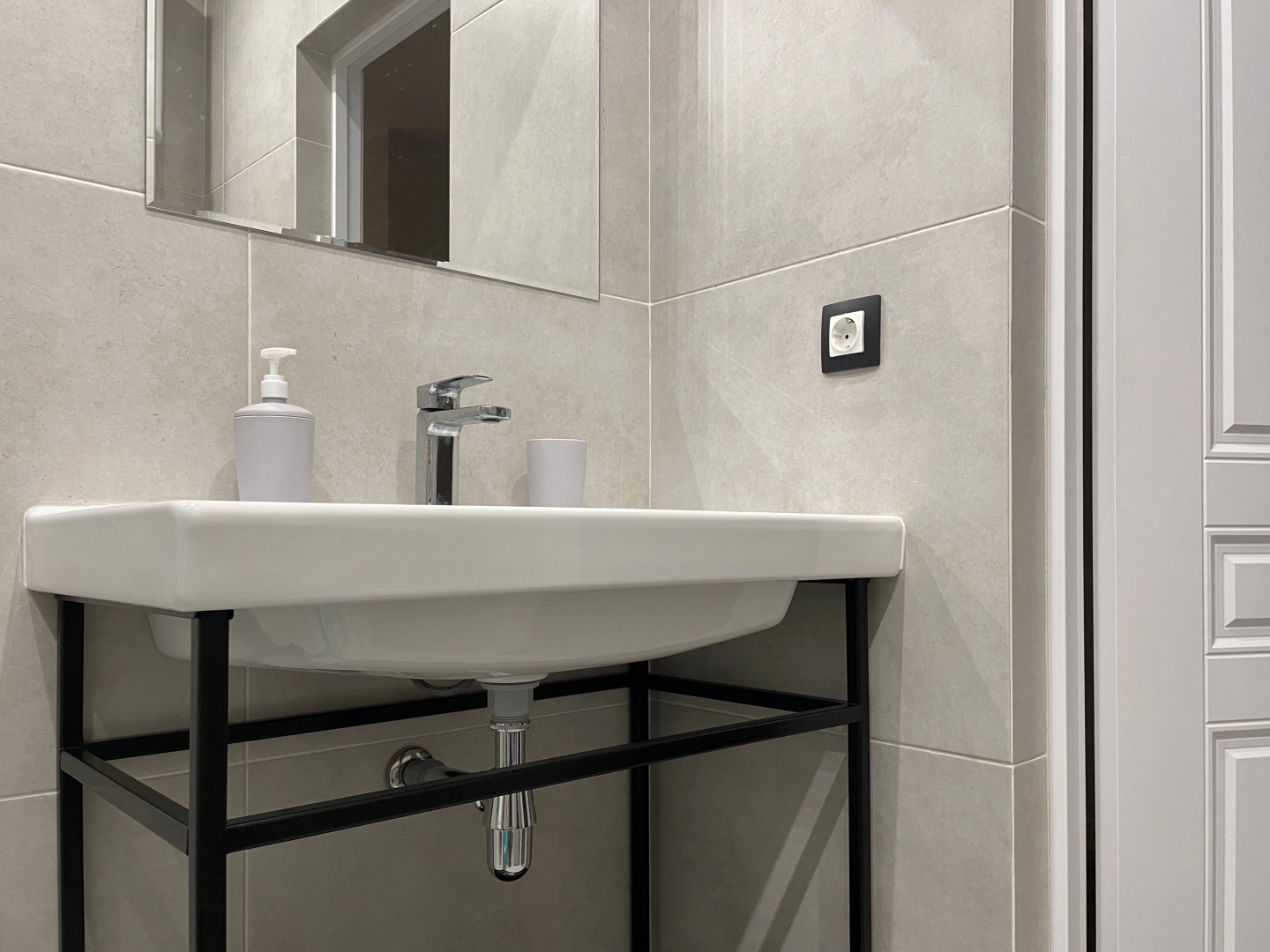 Квартира студия с дизайнерским ремонтом