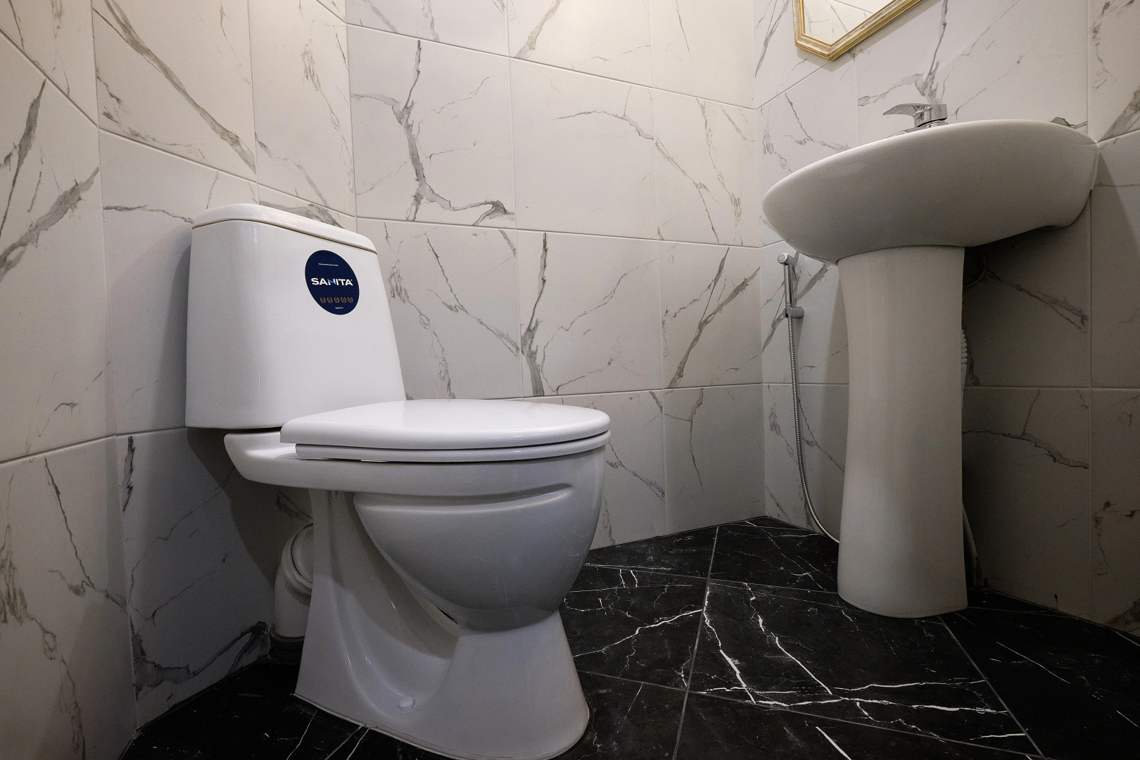 Квартира 2-х комн   у Московского вокзала - Невский пр 103