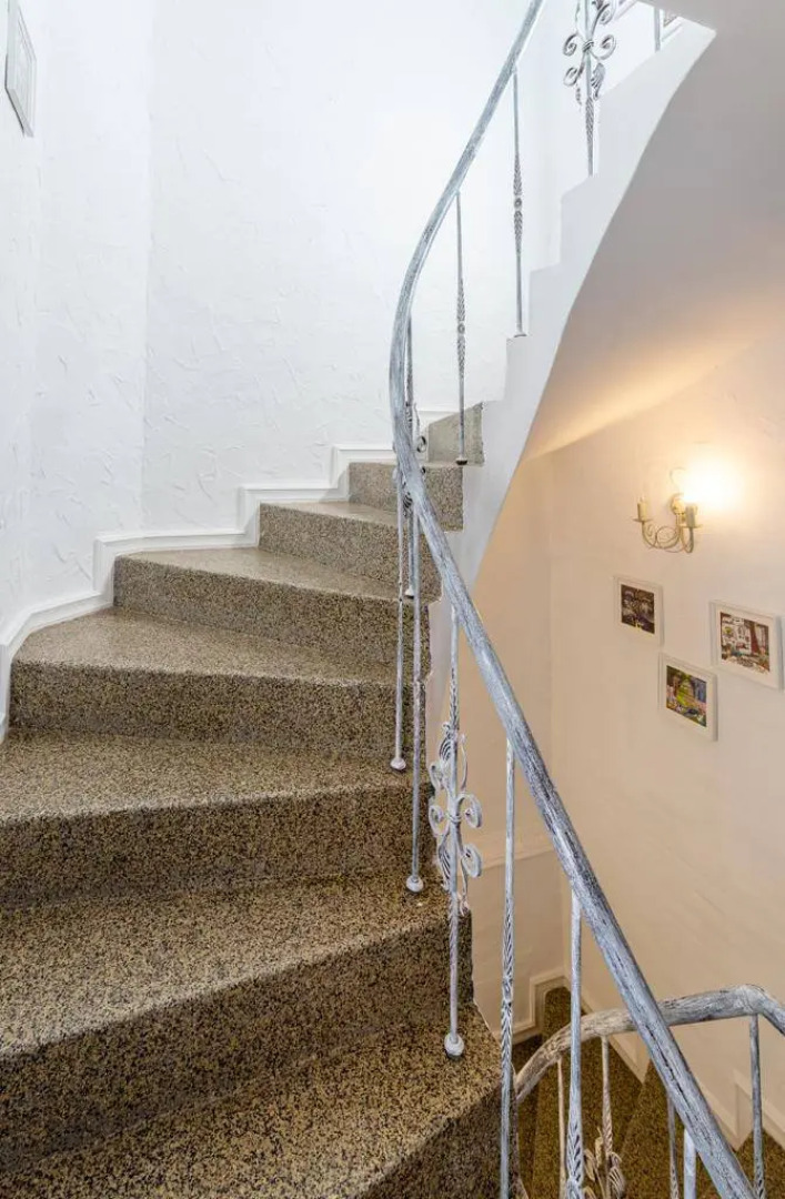 Вилла Шафран