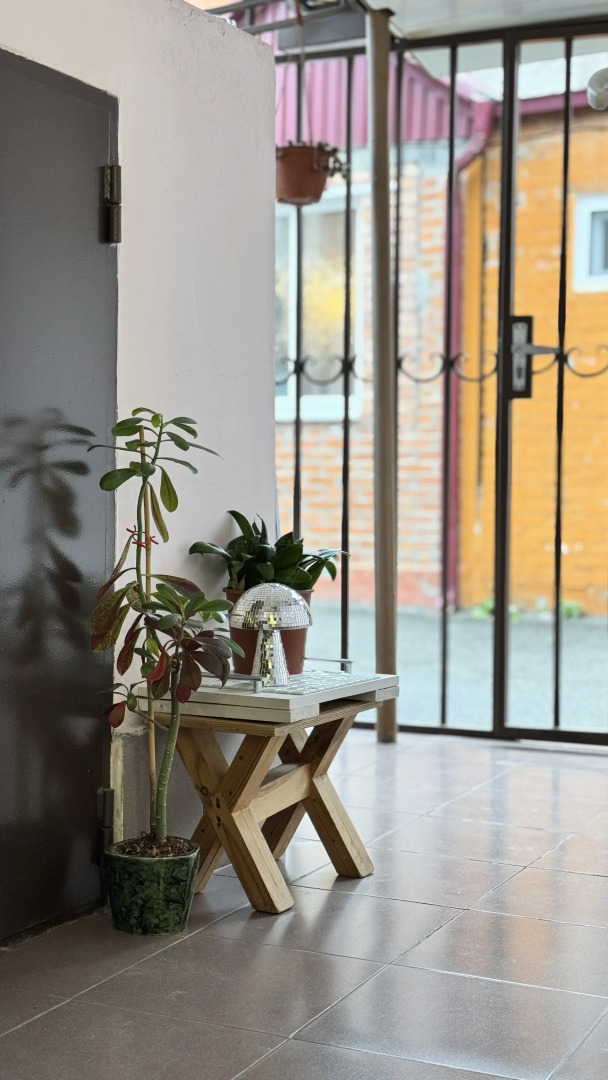 Квартира Уютная трехместная студия в центре Владикавказа