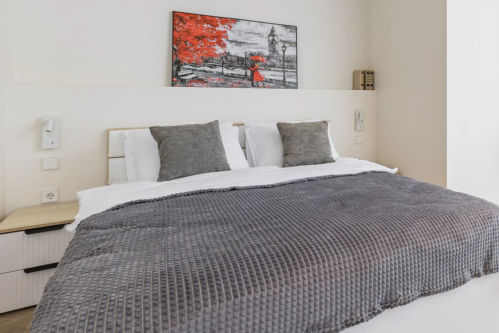 Квартира с панорамным видом и дизайнерским ремонтом