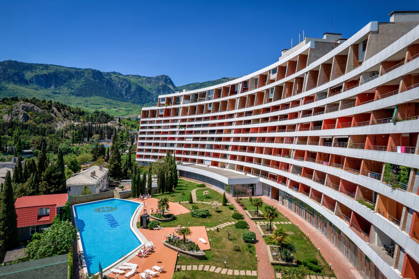 Апартаменты Фамилия Делюкс