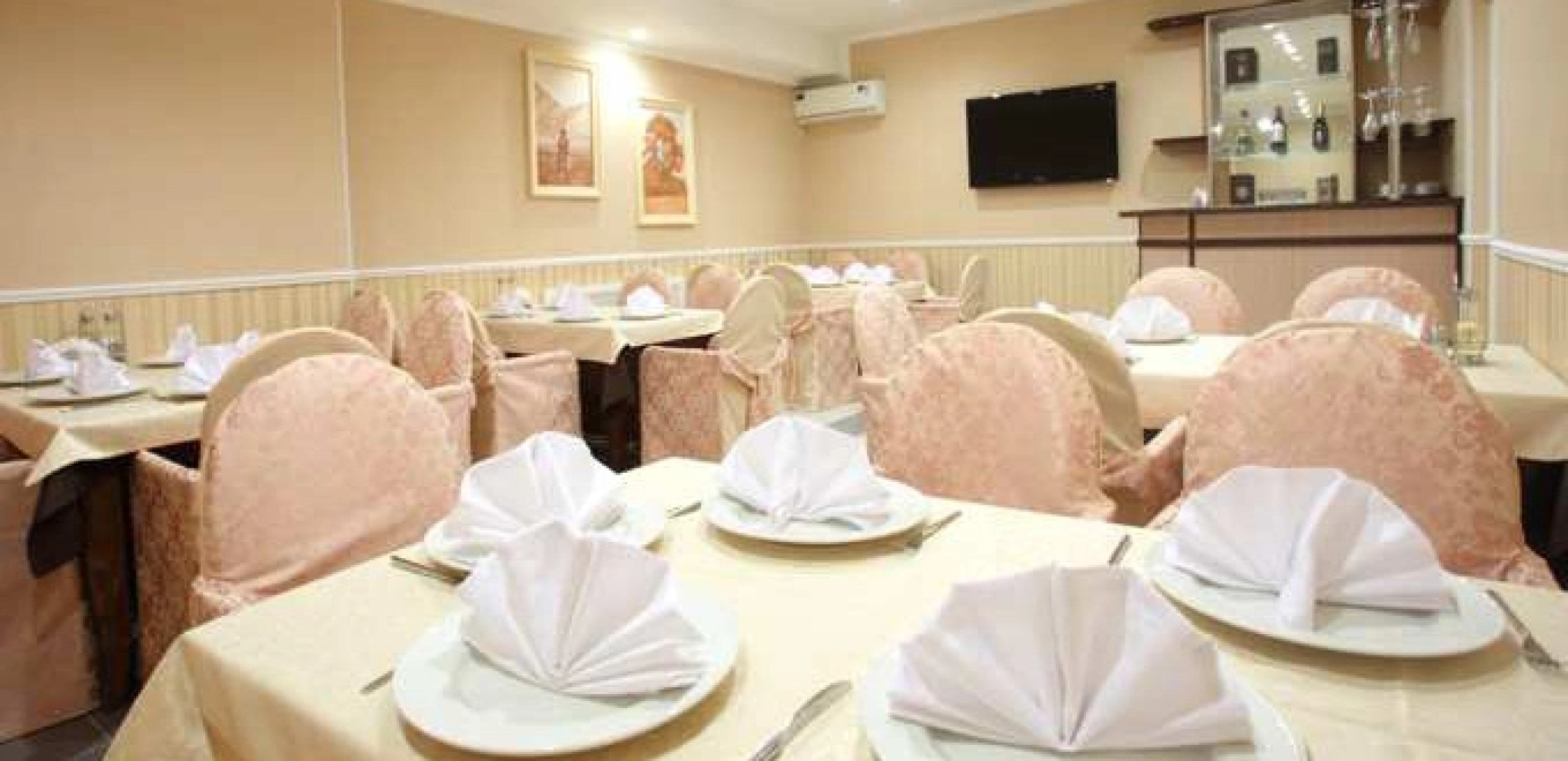 Отель Россия