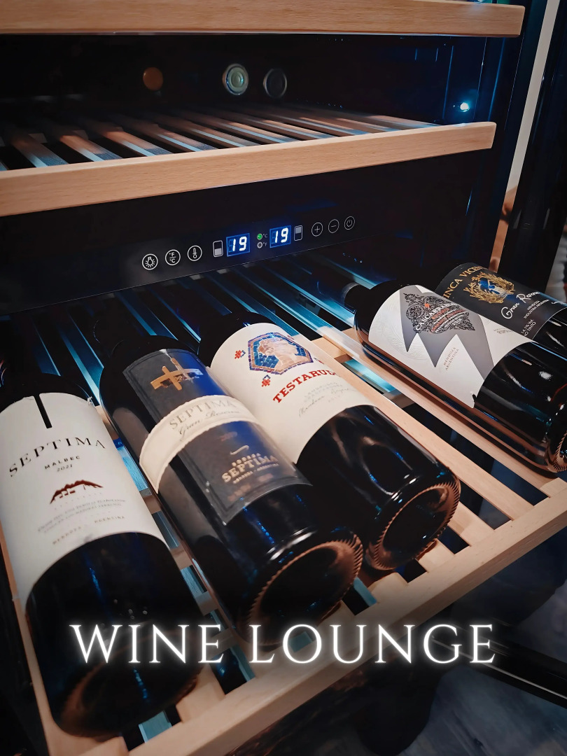 Отель The River House