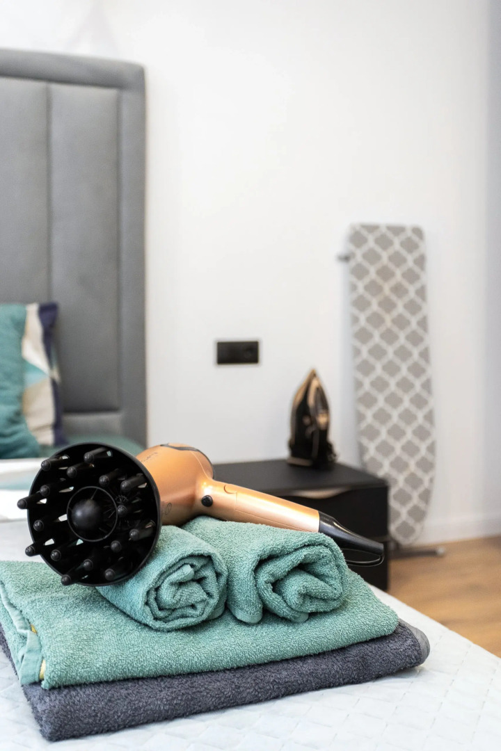 Квартира уютная трехкомнатная с двумя балконами рядом с островом Канта