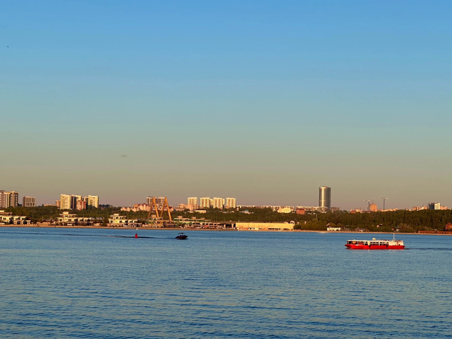 Апартаменты с видом на Кремль и Чашу Казан