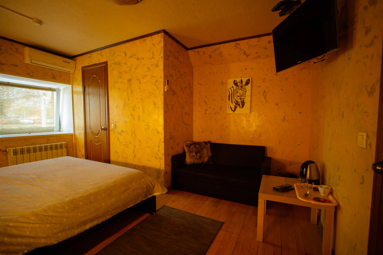 Меблированные комнаты Night Train