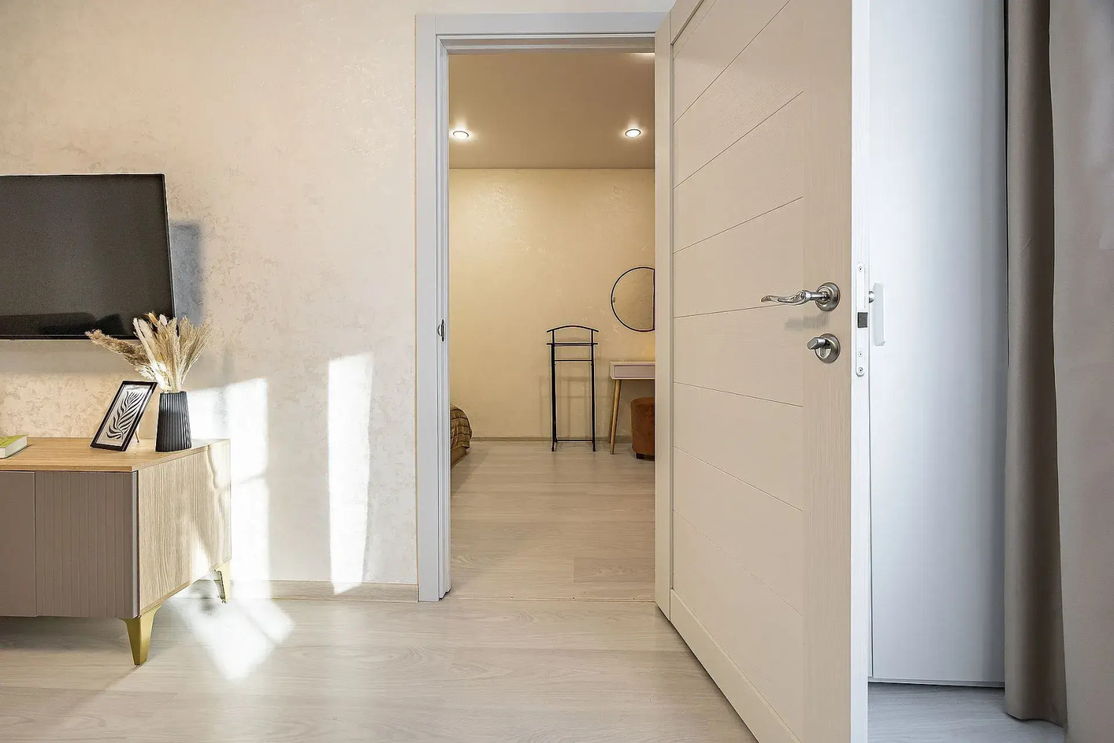 Квартира Светлая на центральной площади до 6 человек