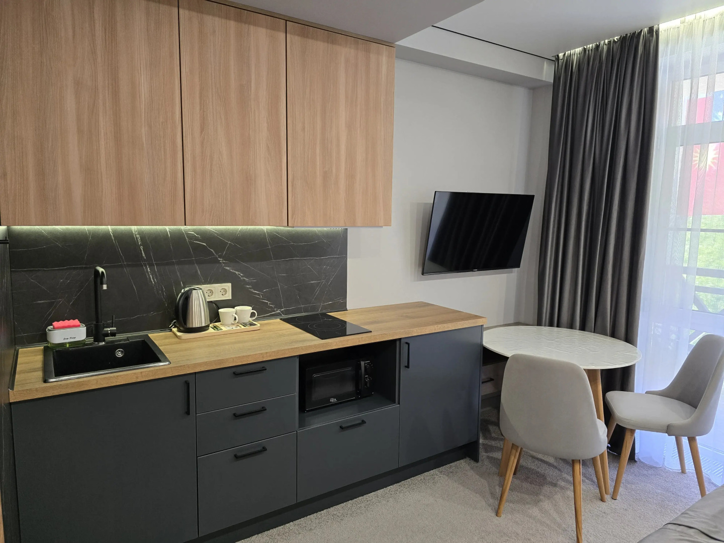 Апартаменты Панорама Ачишхо номер Superior с балконом и видом на горы