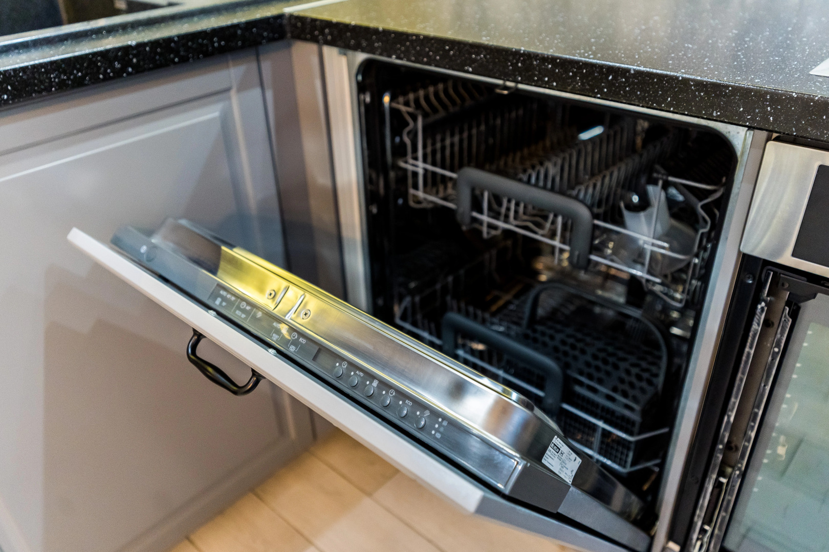 апартаменты в современном ЖК "Малая Земля" от LetoApart