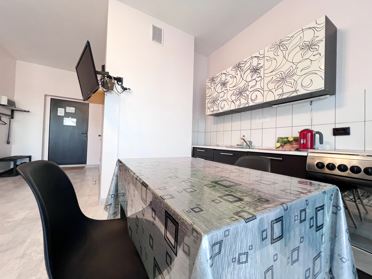 Апартаменты Красных Мадьяр 14/2