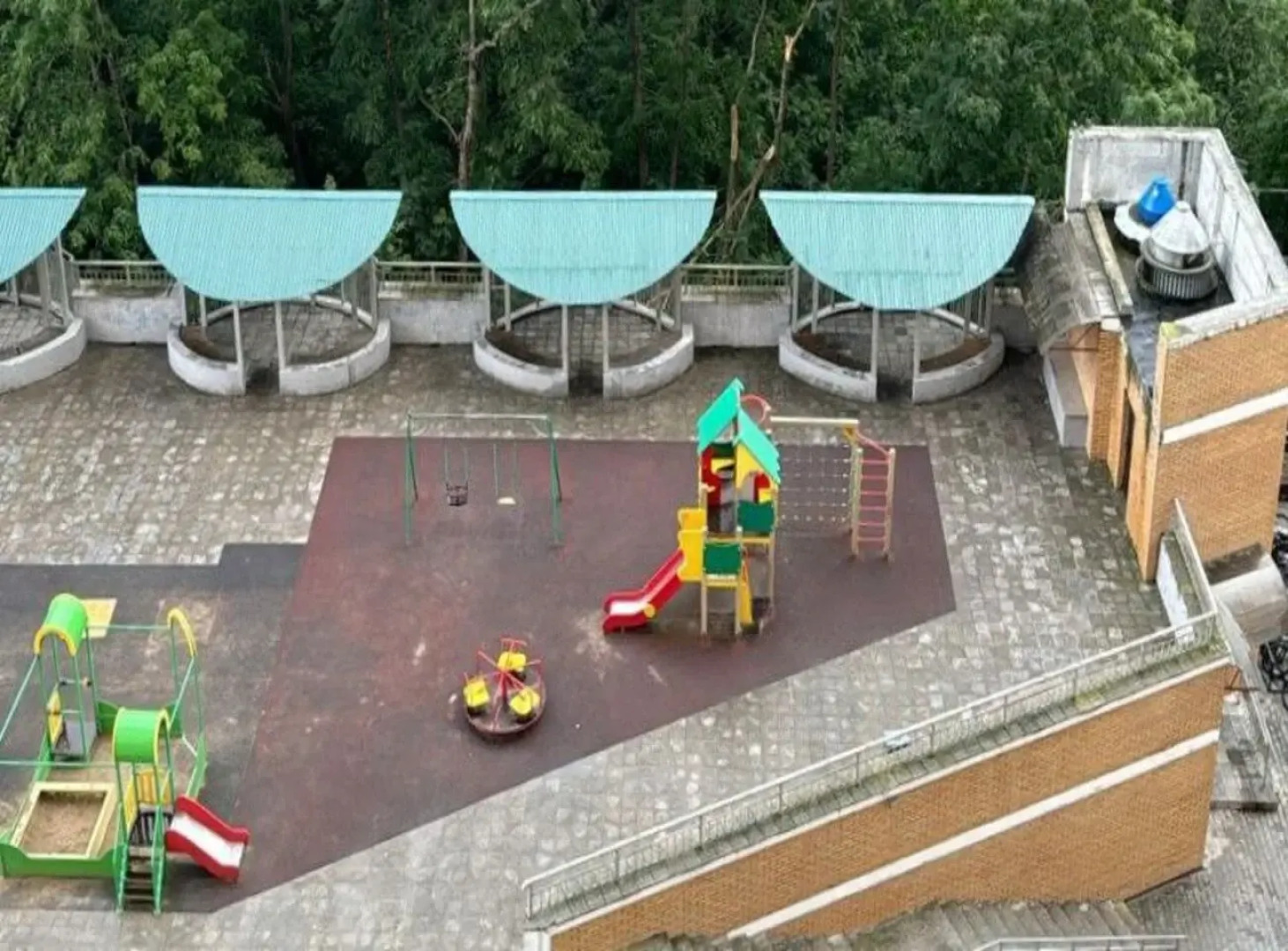 Квартира студия с видом на Амур и город