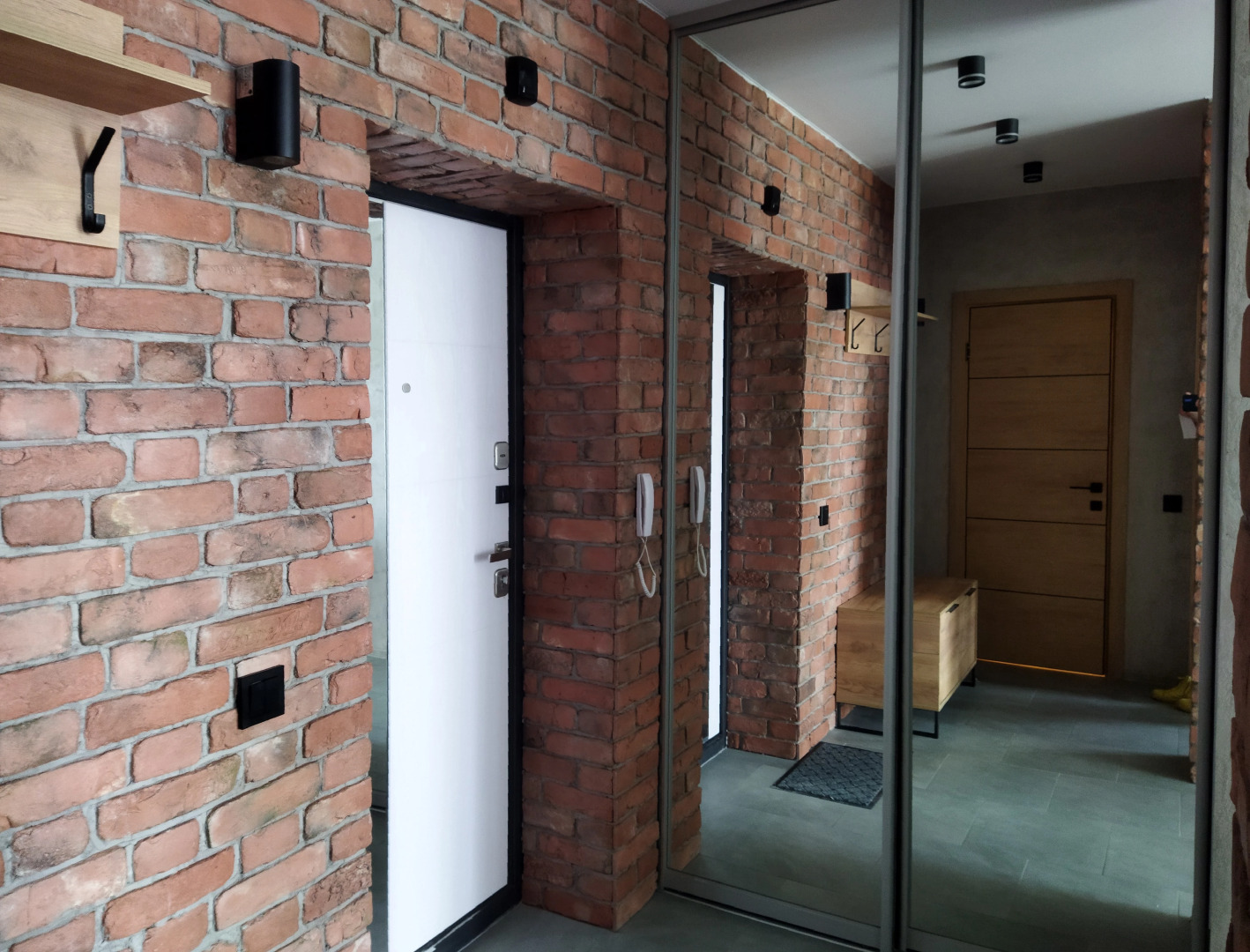 Апартаменты Стоп.Снято! Лофт с балконом