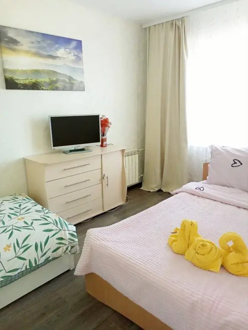 Апартаменты Like Home на Октябрьской 43