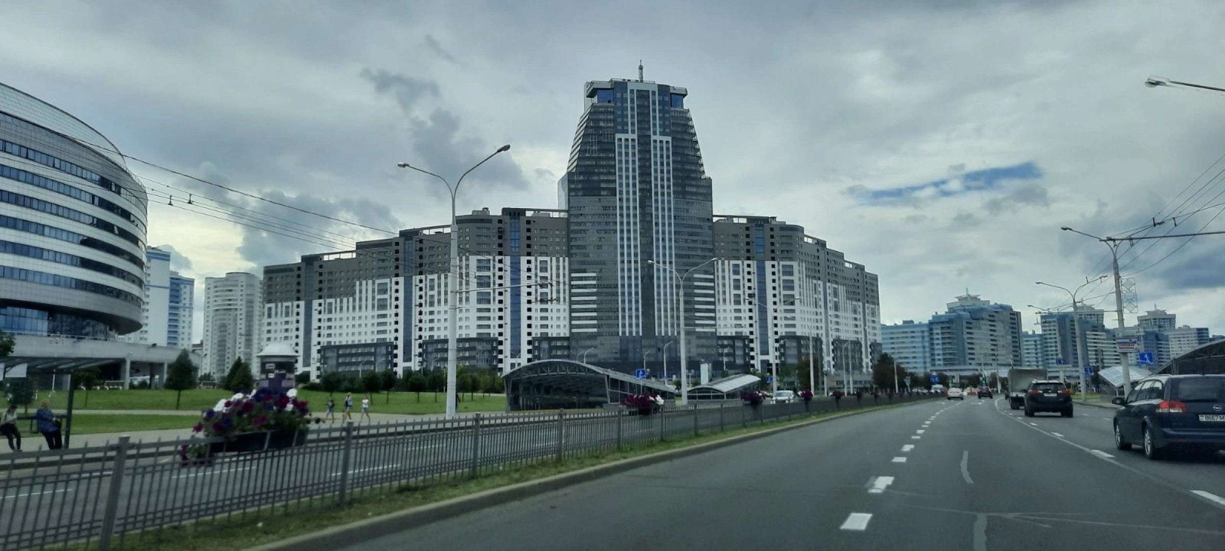 Квартира ЖК Лазурит Трехкомнатная