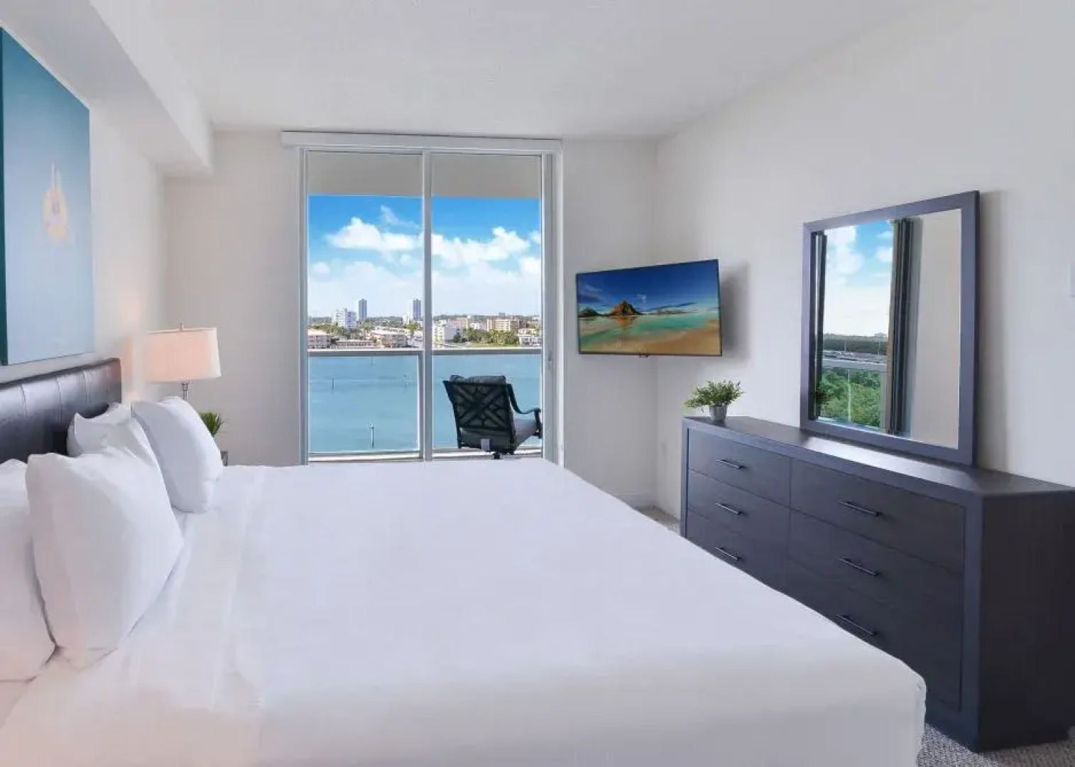 Апарт-Отель Intracoastal Yacht Club