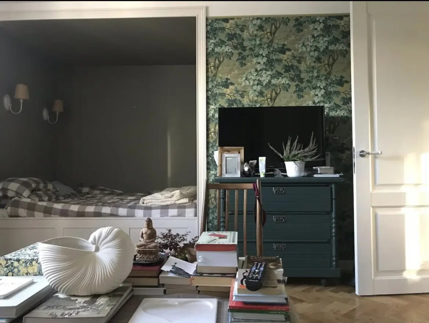 Квартира Hidden Garden Stay