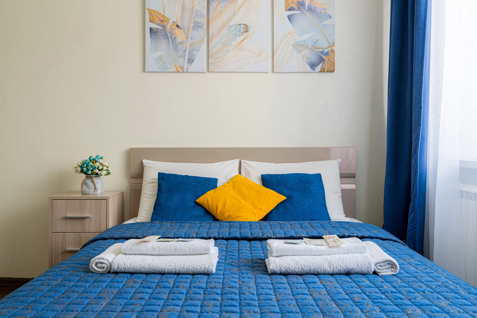 Квартира в престижном мкр. на П.Ермолаева 4 с видом на Волгу от RentAp, 4 сп.места