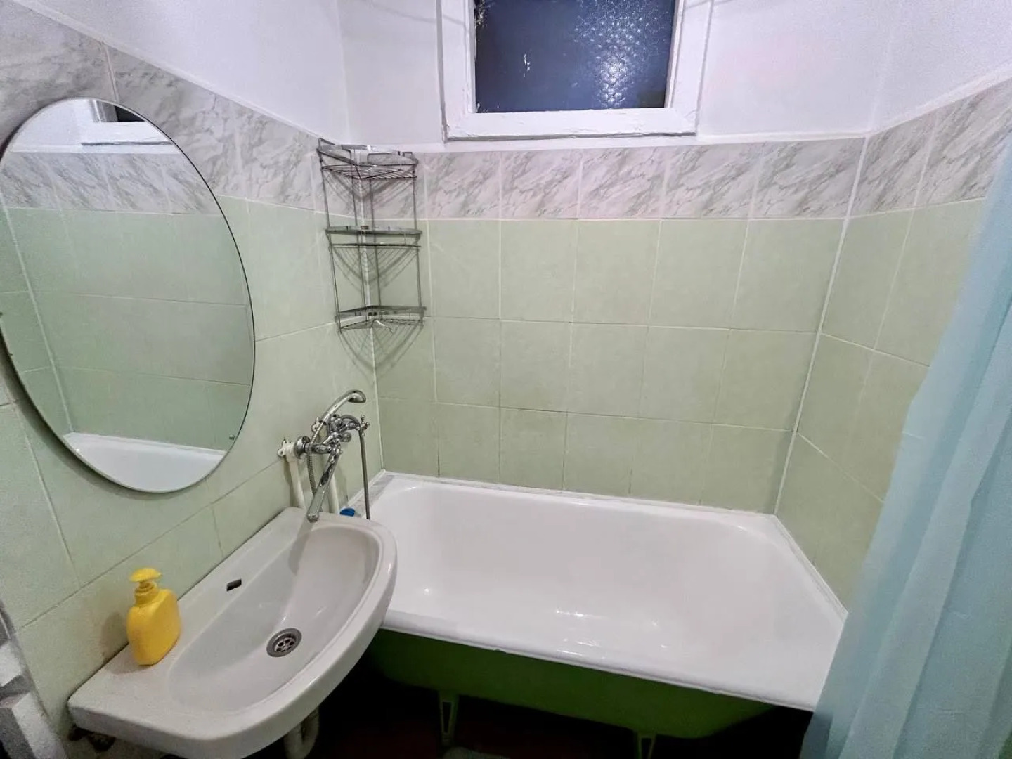 Апартаменты SmolSutki (СмолСутки) на улице Октябрьской революции 32