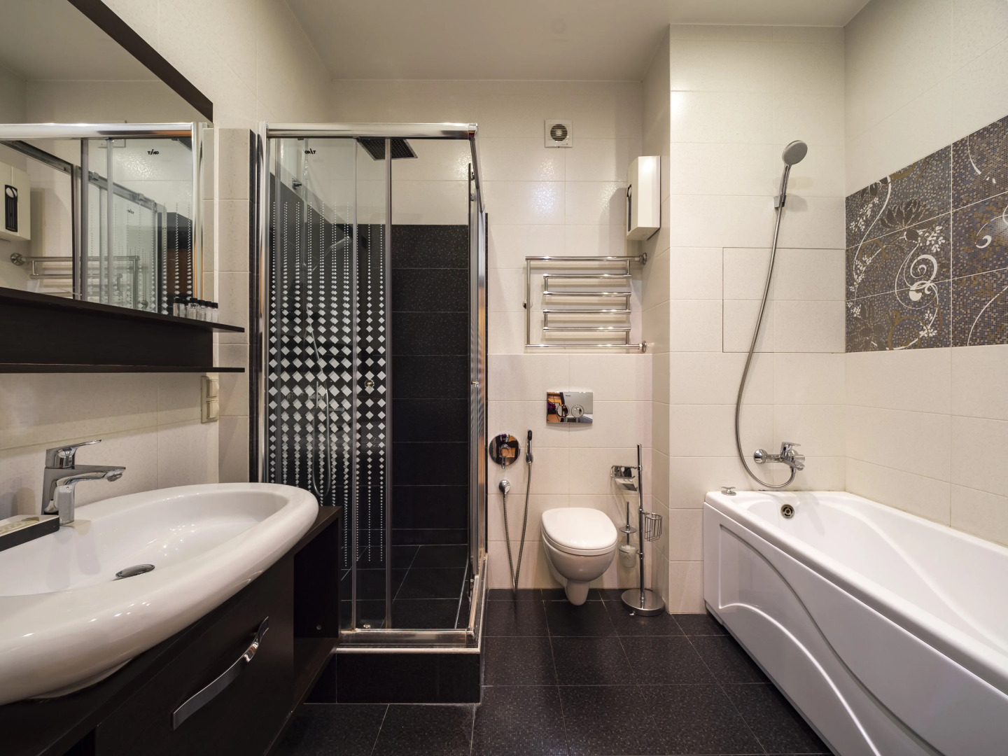 Апартаменты Mira Apartments