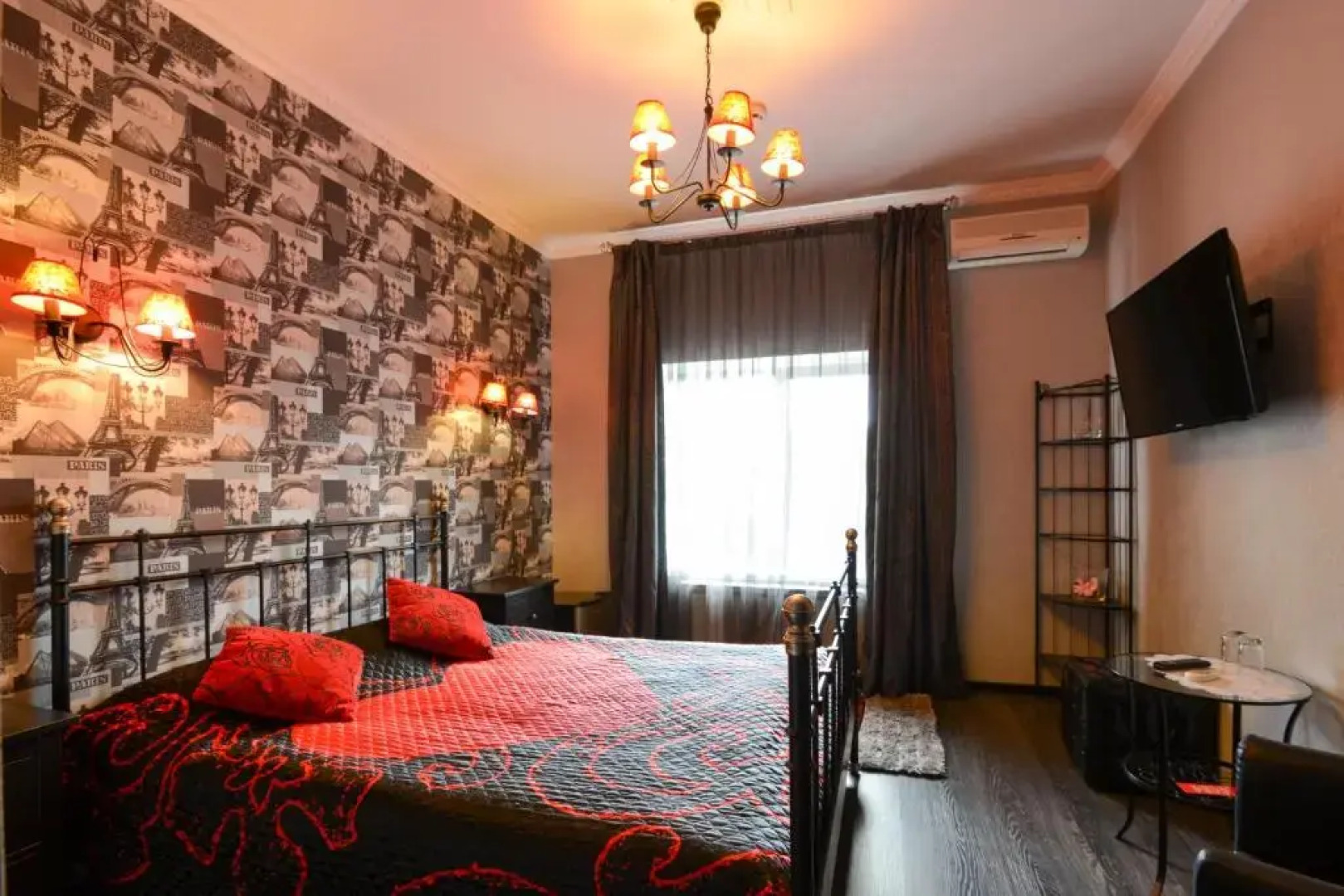 Отель Гравор