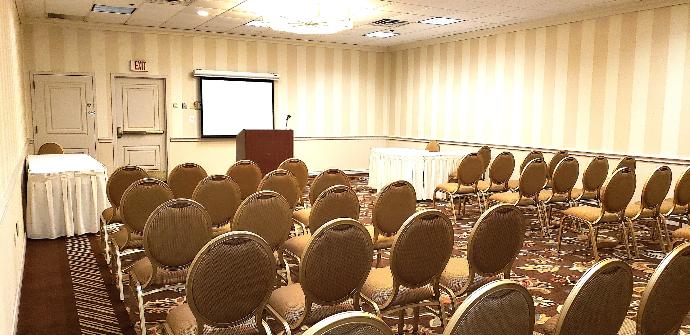 Отель Wyndham Providence Airport