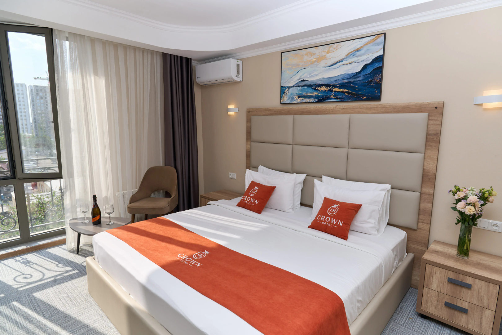 Отель Crown Hotel Bishkek